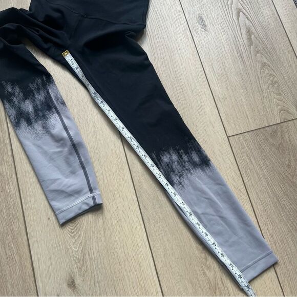 Lululemon Wunder Train High-Rise Tight 25"
Ascending Light Engineer Silverscreen - Picture 6 of 8